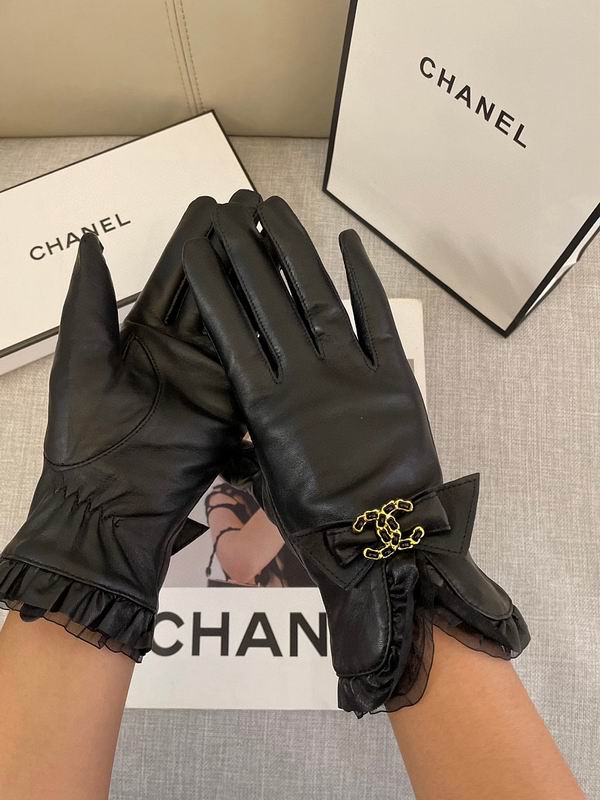 Chanel gloves hm114